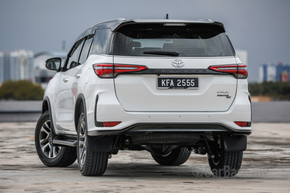 Toyota Fortuner GUN156 Facelift (2021) Exterior