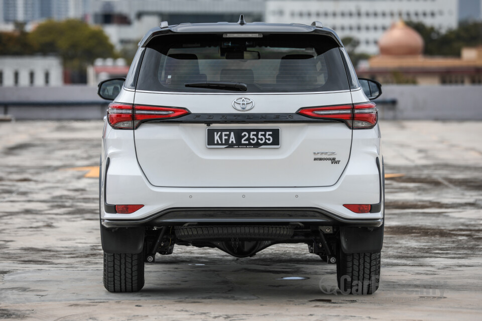 Toyota Fortuner GUN156 Facelift (2021) Exterior