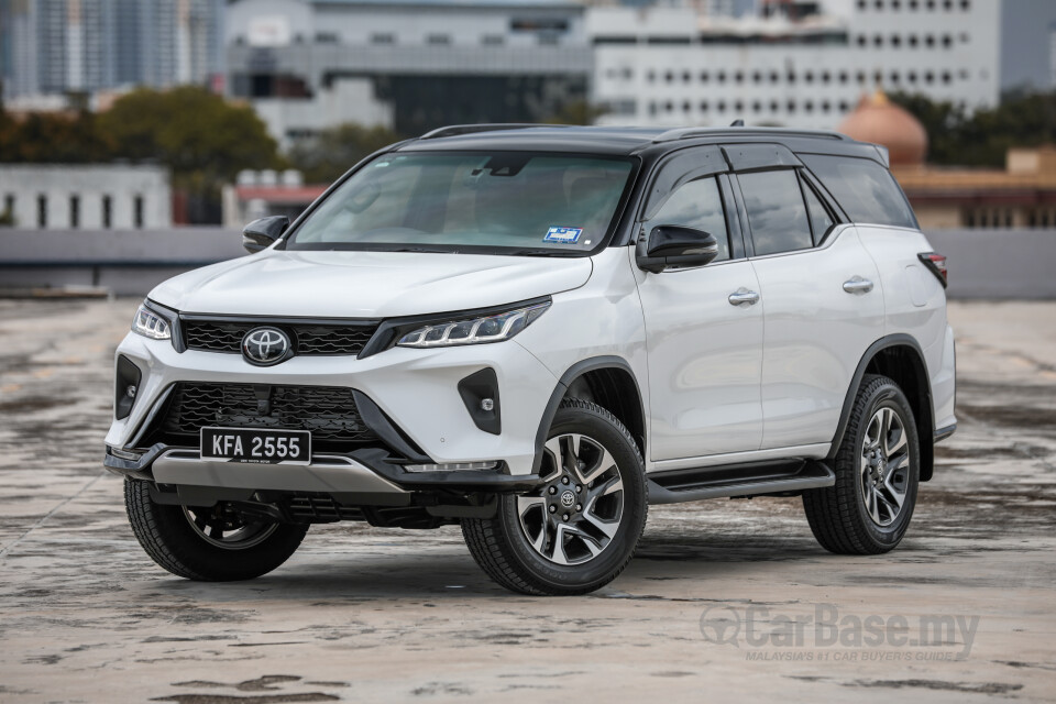 Toyota Fortuner GUN156 Facelift (2021) Exterior