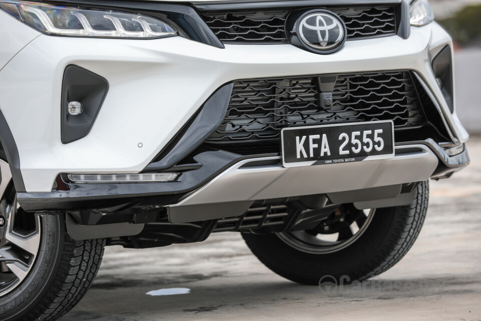 Toyota Fortuner GUN156 Facelift (2021) Exterior