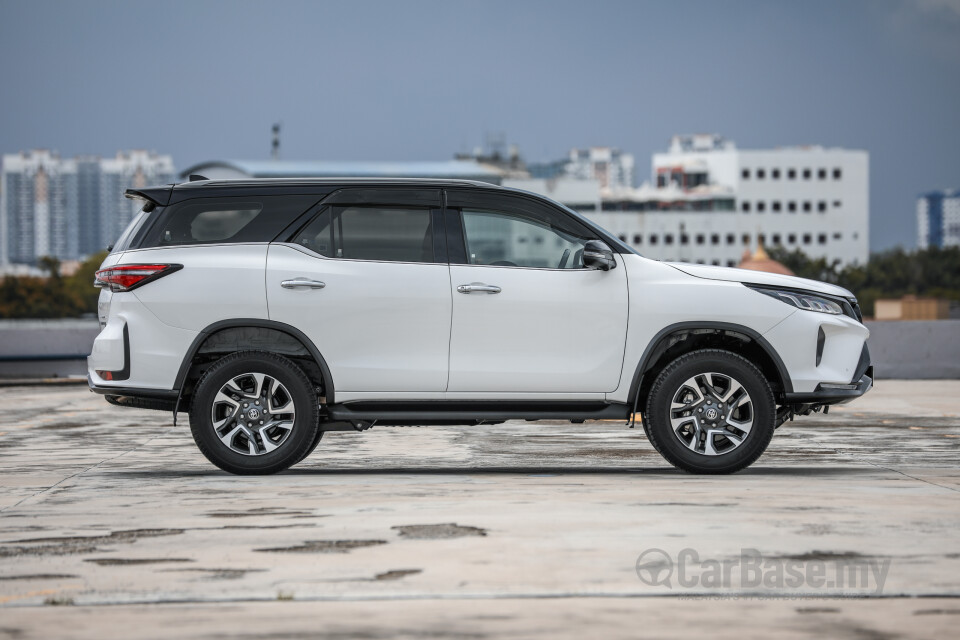 Toyota Fortuner GUN156 Facelift (2021) Exterior