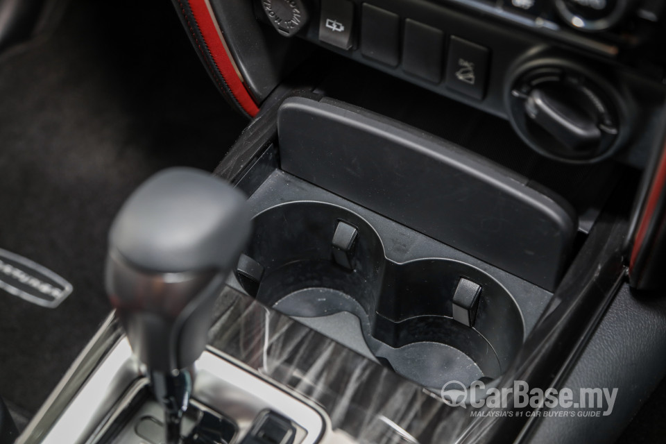 Toyota Fortuner GUN156 Facelift (2021) Interior