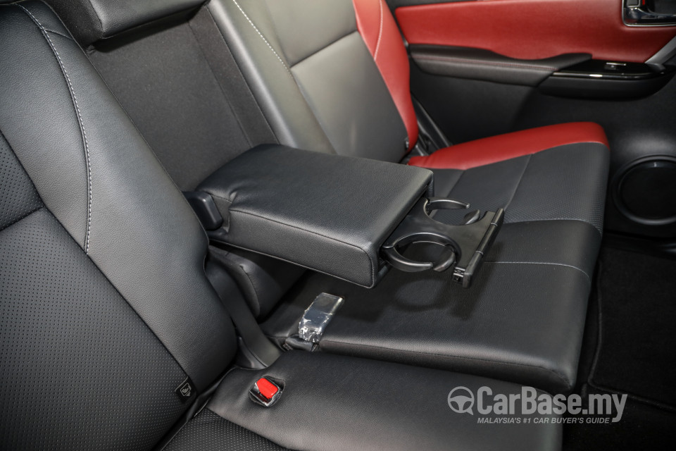 Toyota Fortuner GUN156 Facelift (2021) Interior