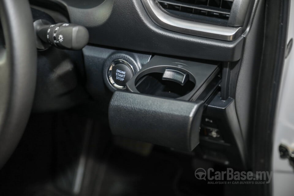 Toyota Fortuner GUN156 Facelift (2021) Interior