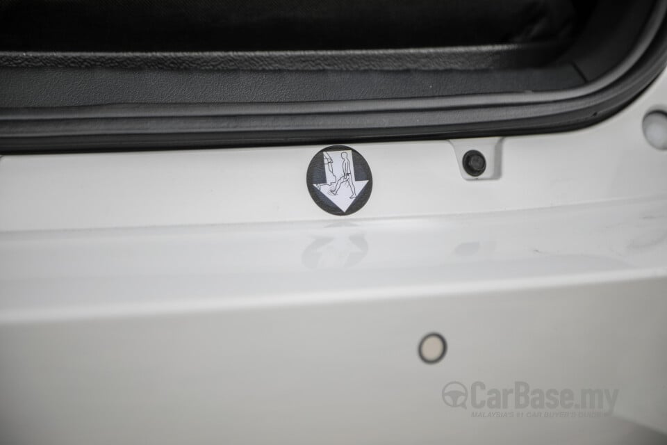 Toyota Fortuner GUN156 Facelift (2021) Interior