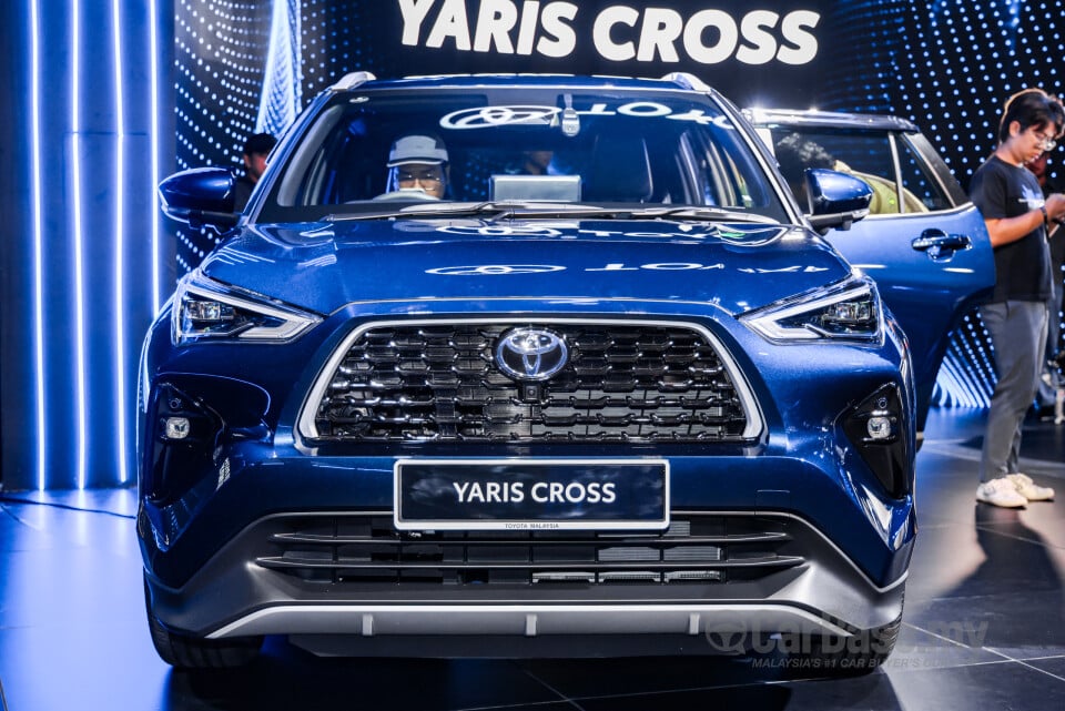 Toyota Yaris Cross AC200 (2026) Exterior