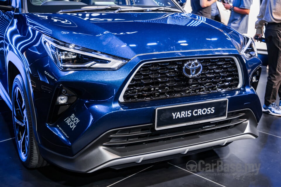 Toyota Yaris Cross AC200 (2026) Exterior