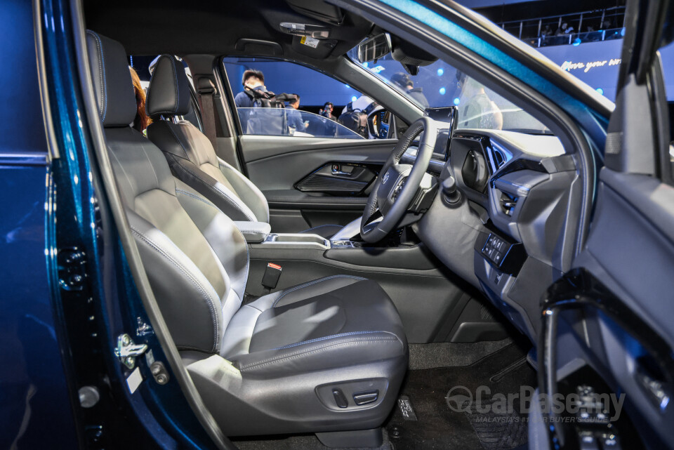 Toyota Yaris Cross AC200 (2026) Interior