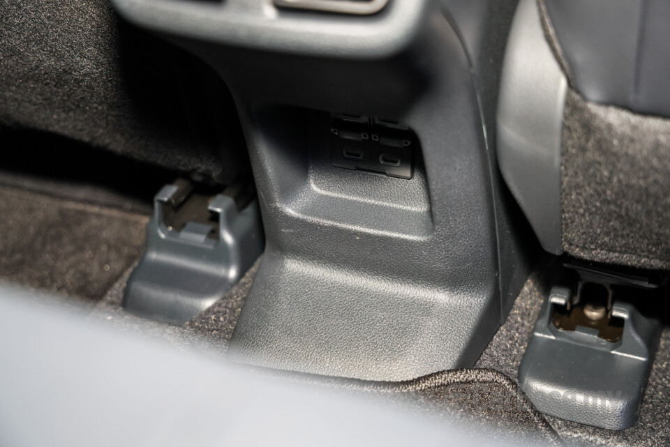 Toyota Yaris Cross AC200 (2026) Interior
