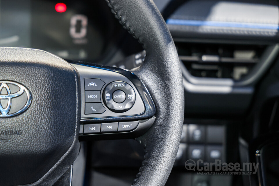Toyota Yaris Cross AC200 (2026) Interior
