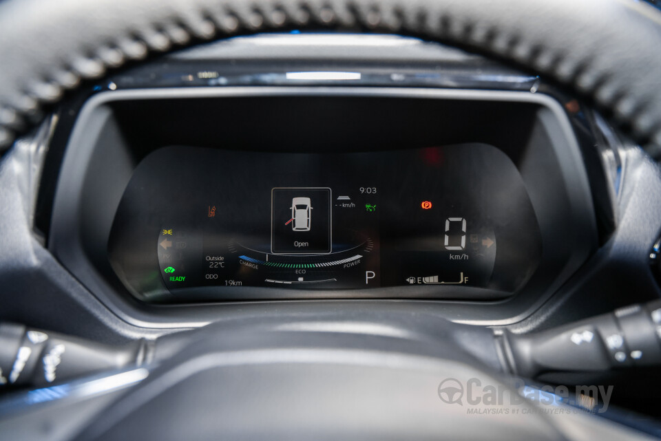 Toyota Yaris Cross AC200 (2026) Interior