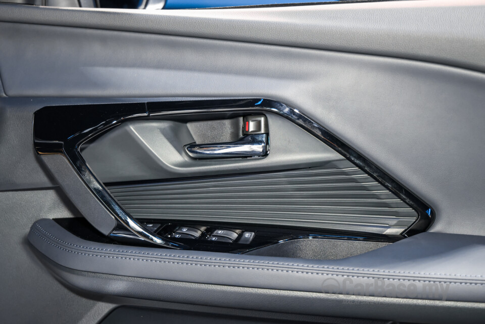 Toyota Yaris Cross AC200 (2026) Interior