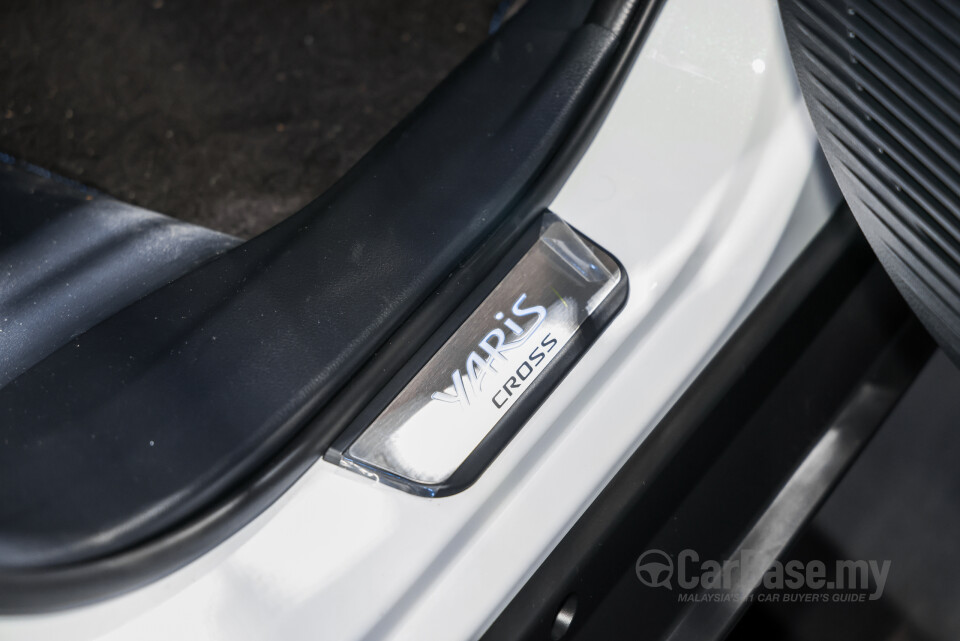 Toyota Yaris Cross AC200 (2026) Interior