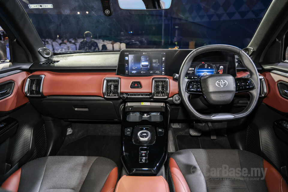 Toyota Urban Cruiser PC2AS (2026) Interior