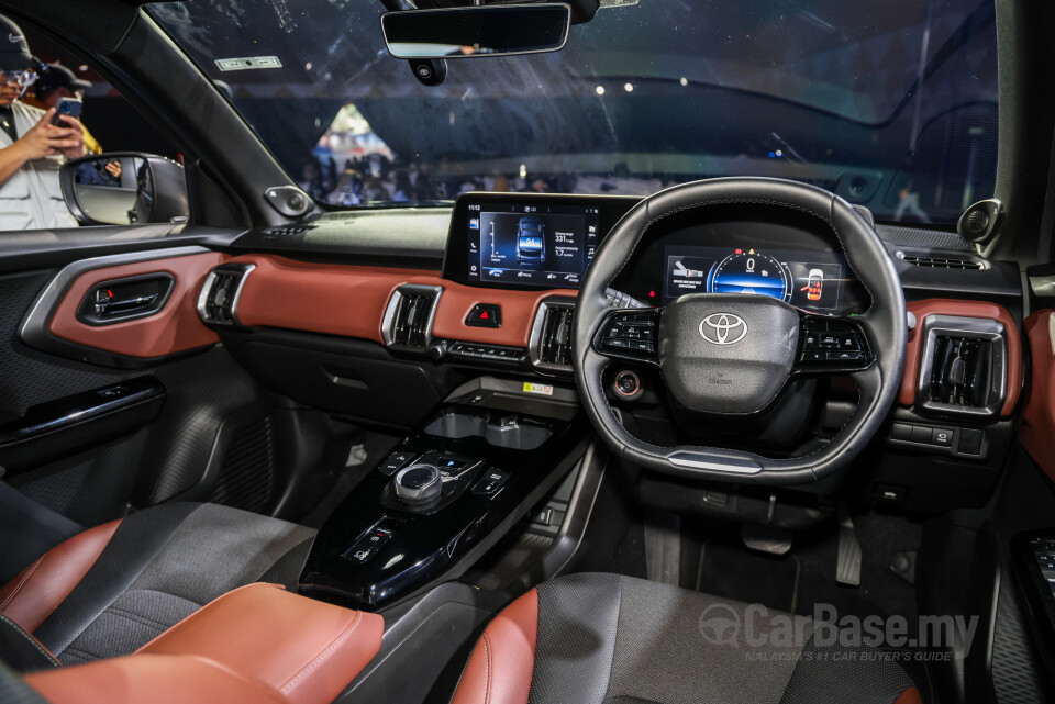 Toyota Urban Cruiser PC2AS (2026) Interior