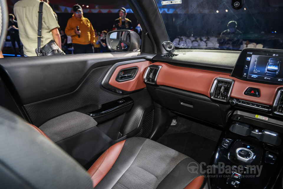 Toyota Urban Cruiser PC2AS (2026) Interior