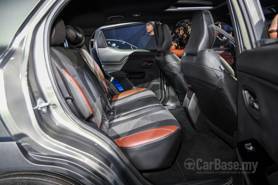 Toyota Urban Cruiser PC2AS (2026) Interior