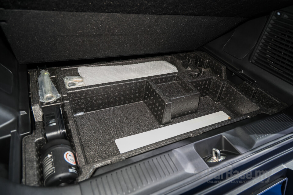 Toyota Urban Cruiser PC2AS (2026) Interior
