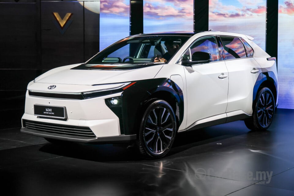Toyota bZ4X EA10 Facelift (2026) Exterior
