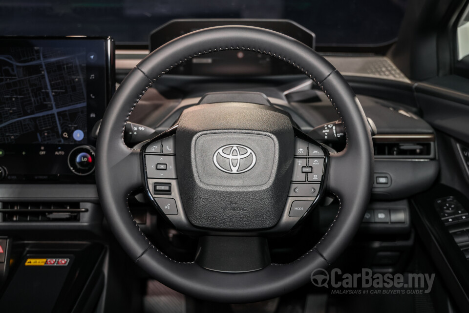 Toyota bZ4X EA10 Facelift (2026) Interior