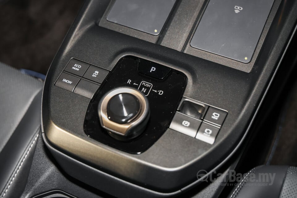 Toyota bZ4X EA10 Facelift (2026) Interior