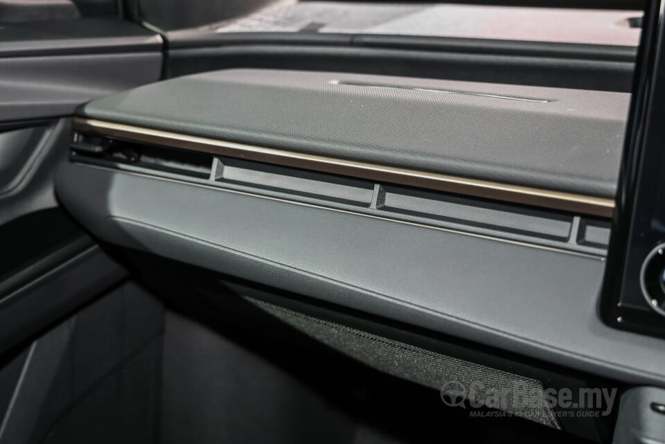 Toyota bZ4X EA10 Facelift (2026) Interior