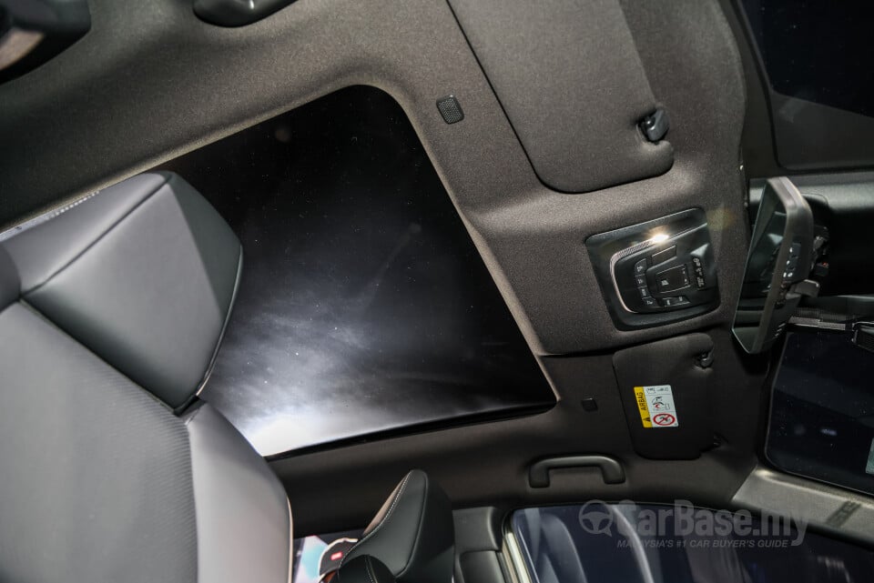 Toyota bZ4X EA10 Facelift (2026) Interior