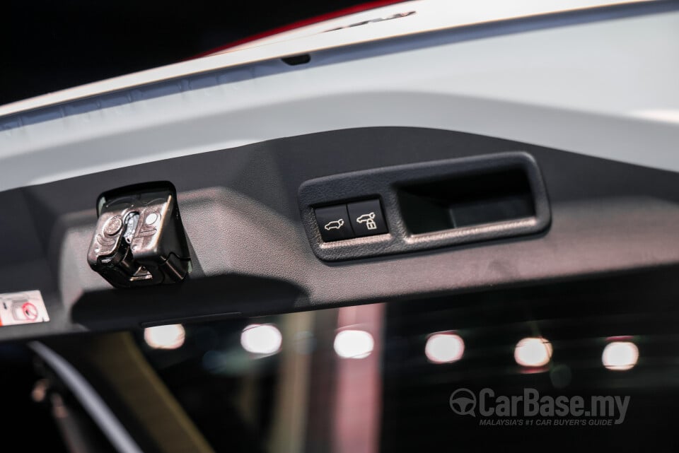 Toyota bZ4X EA10 Facelift (2026) Interior