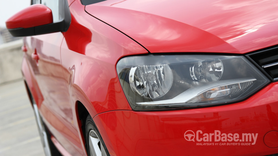 Volkswagen Polo Mk5 CBU (2010) Exterior