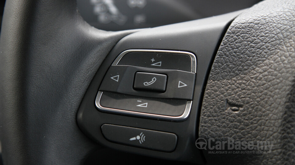 Mazda MX-5 ND (2015) Interior