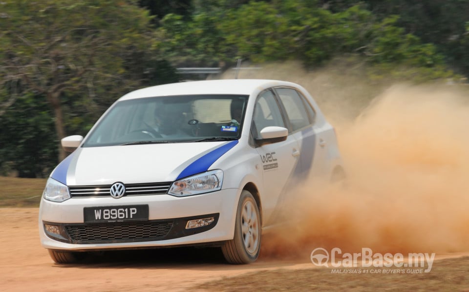Volkswagen Polo Mk5 CKD (2014) Exterior