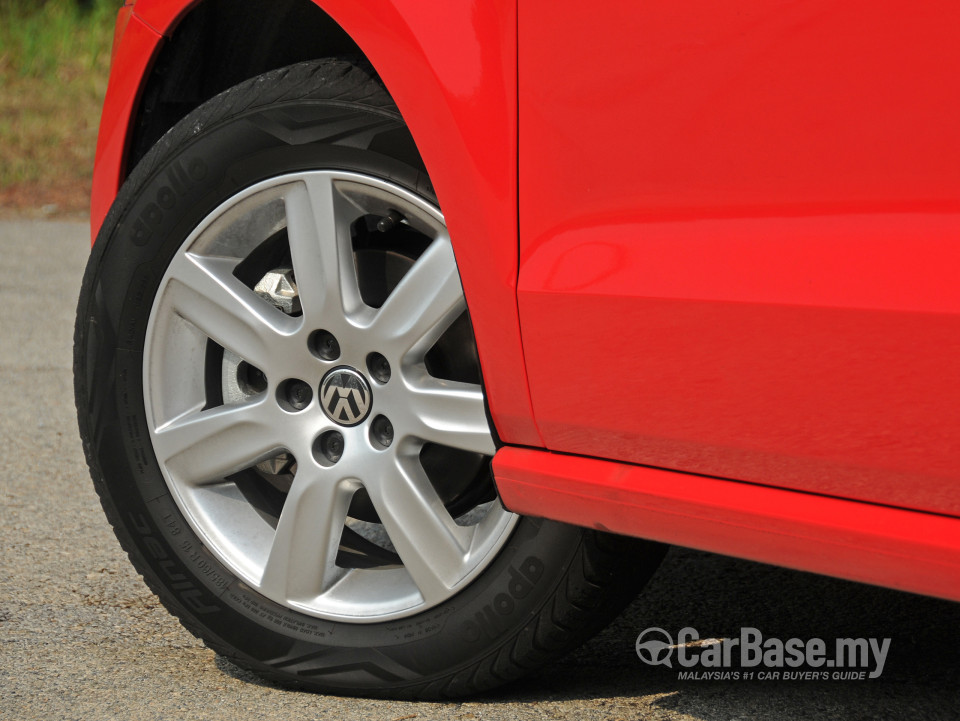 Volkswagen Polo Mk5 CKD (2014) Exterior