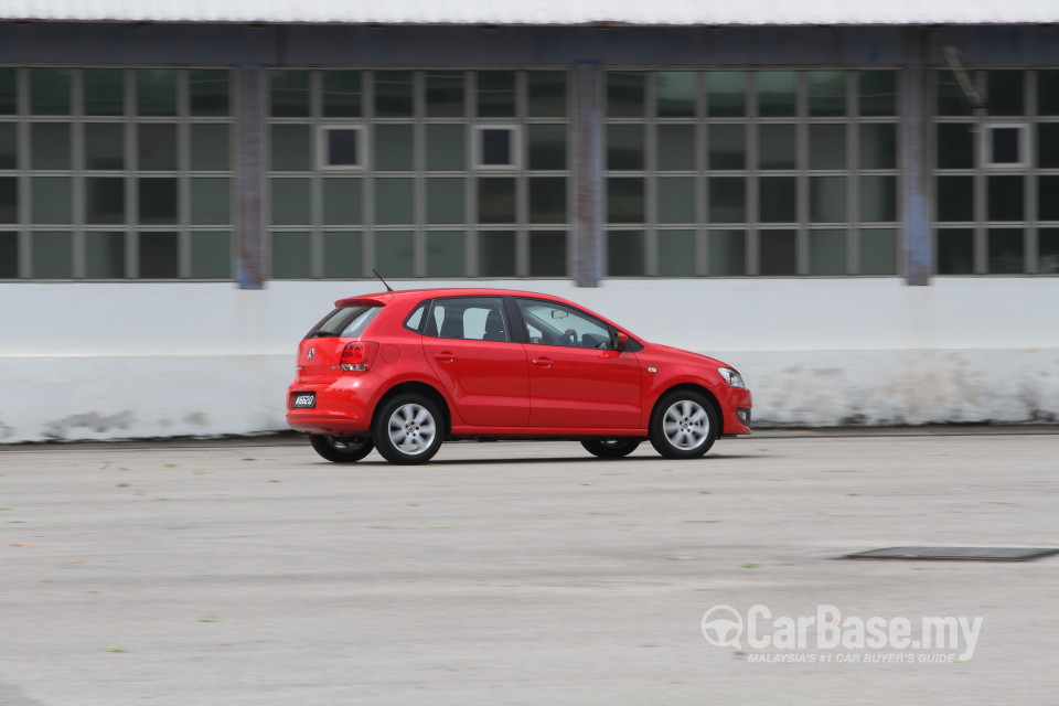 Volkswagen Polo Mk5 CKD (2014) Exterior