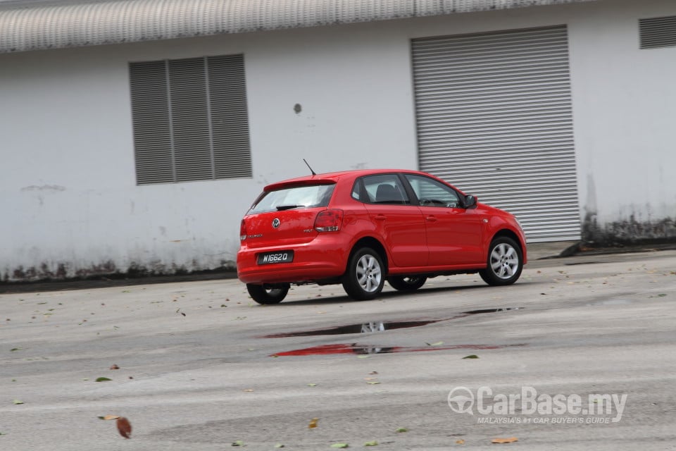 Volkswagen Polo Mk5 CKD (2014) Exterior