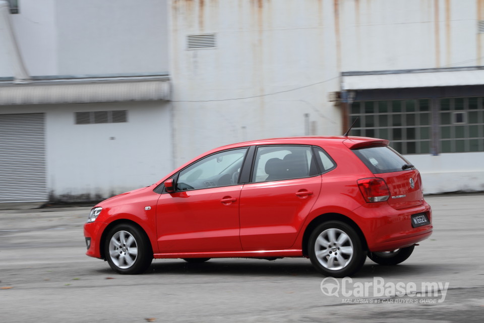 Volkswagen Polo Mk5 CKD (2014) Exterior