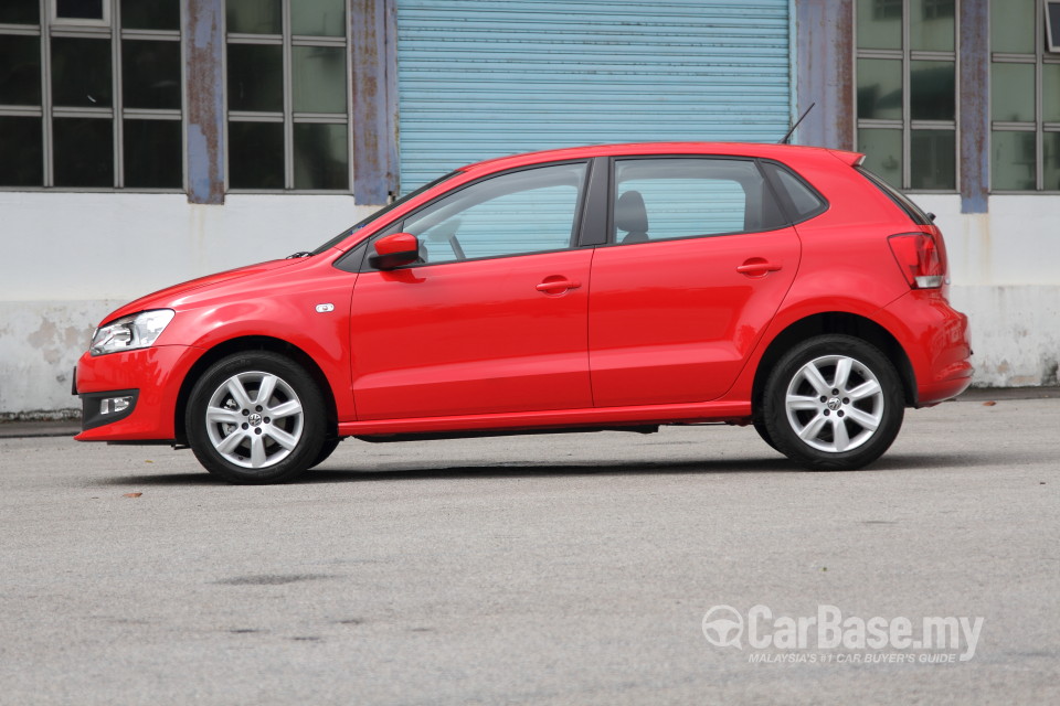 Volkswagen Polo Mk5 CKD (2014) Exterior