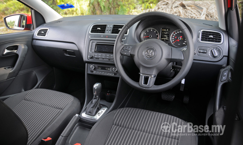 Volkswagen Polo Mk5 CKD (2014) Interior