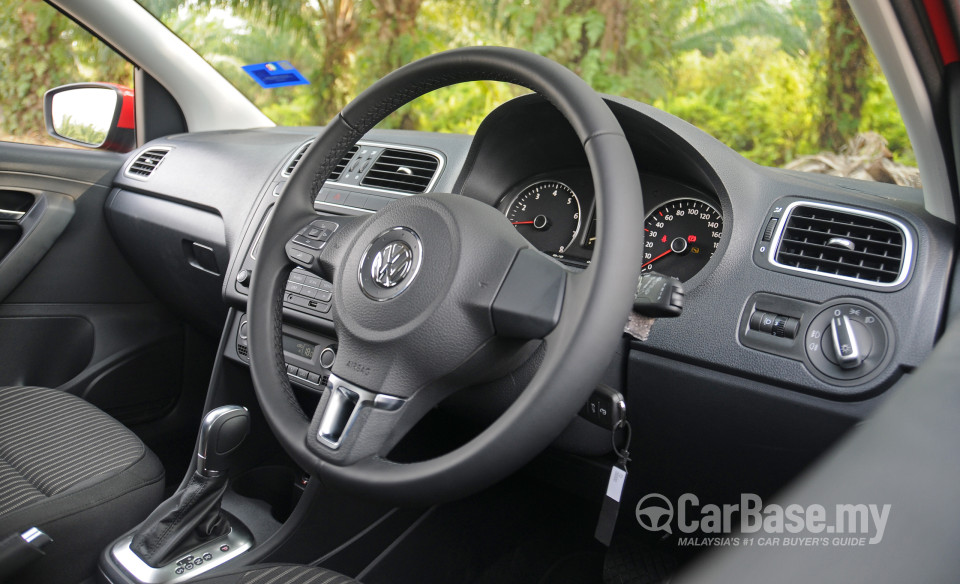Volkswagen Polo Mk5 CKD (2014) Interior
