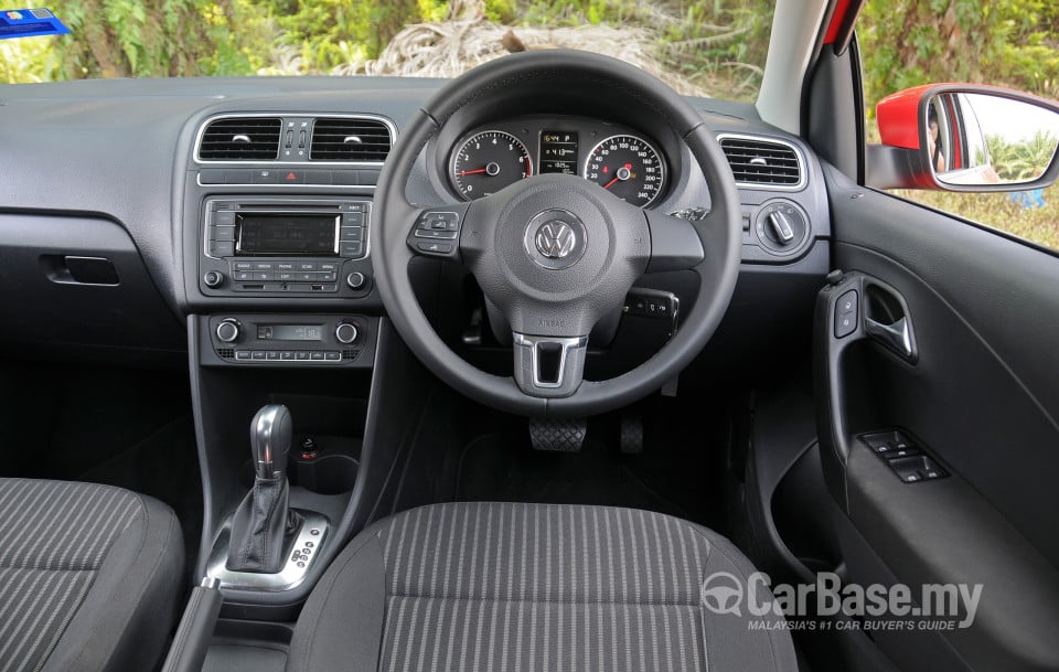 Volkswagen Polo Mk5 CKD (2014) Interior