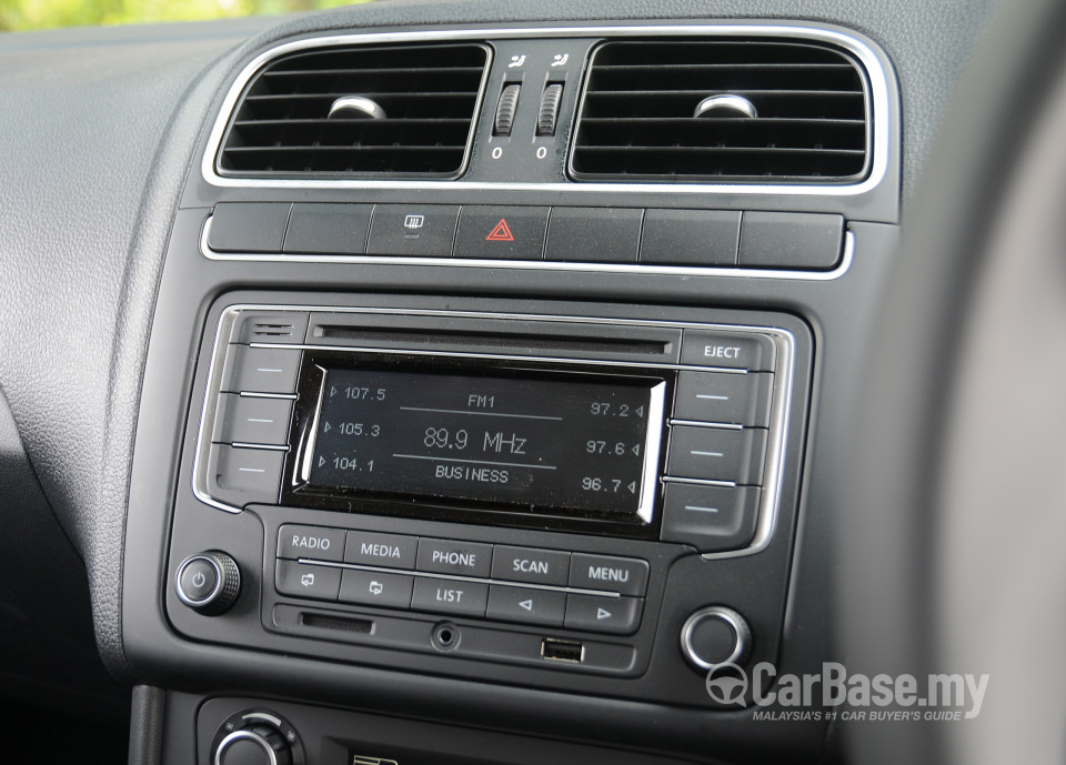 Volkswagen Polo Mk5 CKD (2014) Interior
