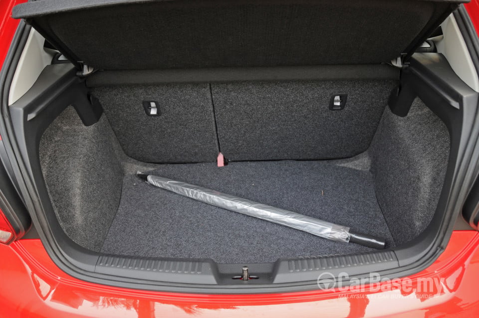 Volkswagen Polo Mk5 CKD (2014) Interior
