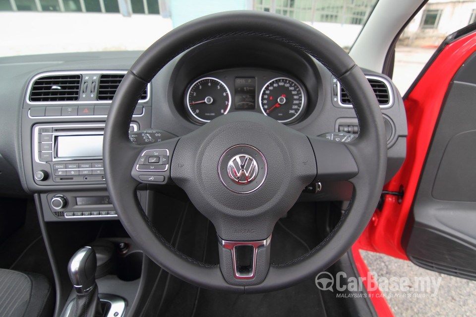 Volkswagen Polo Mk5 CKD (2014) Interior