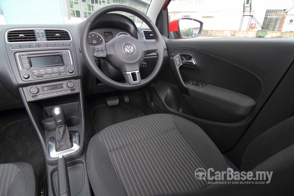Volkswagen Polo Mk5 CKD (2014) Interior