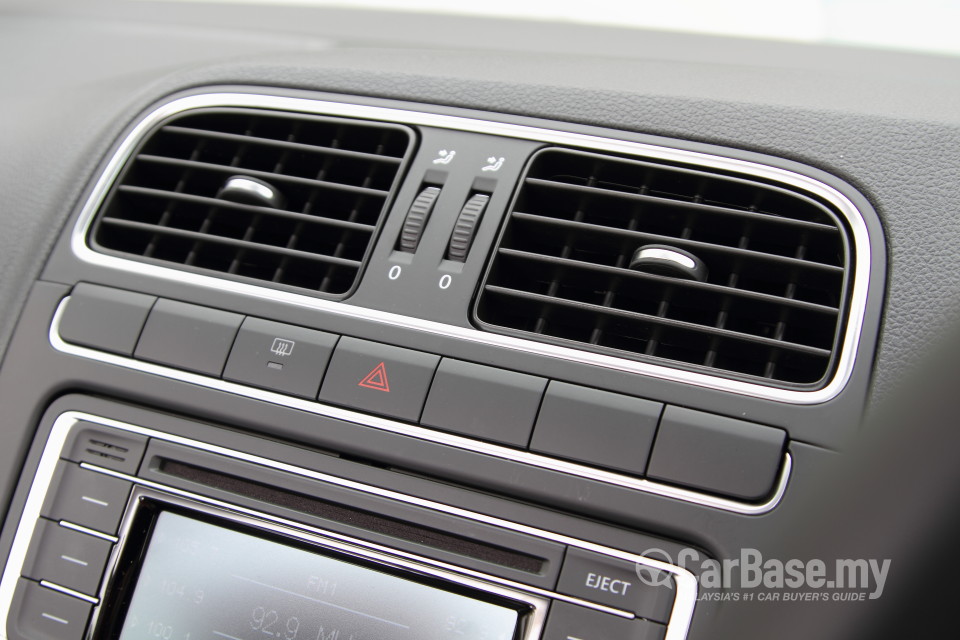Volkswagen Polo Mk5 CKD (2014) Interior