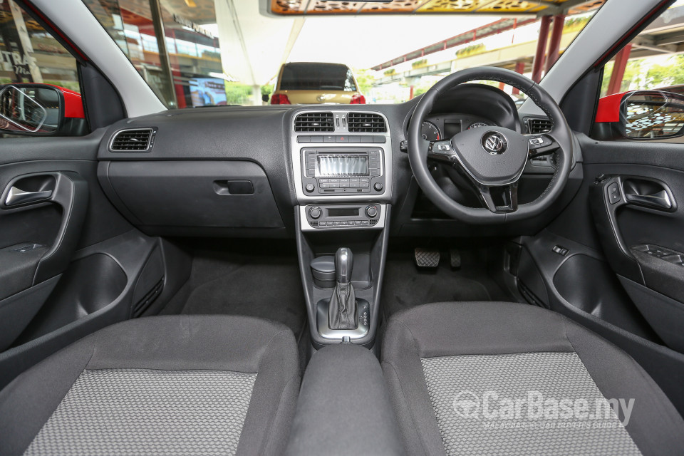 Volkswagen Vento Mk5 facelift (2016) Interior