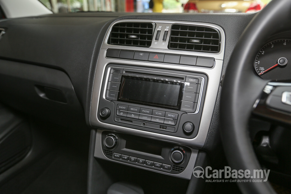 Volkswagen Vento Mk5 facelift (2016) Interior