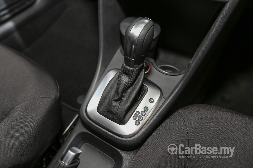 Volkswagen Vento Mk5 facelift (2016) Interior