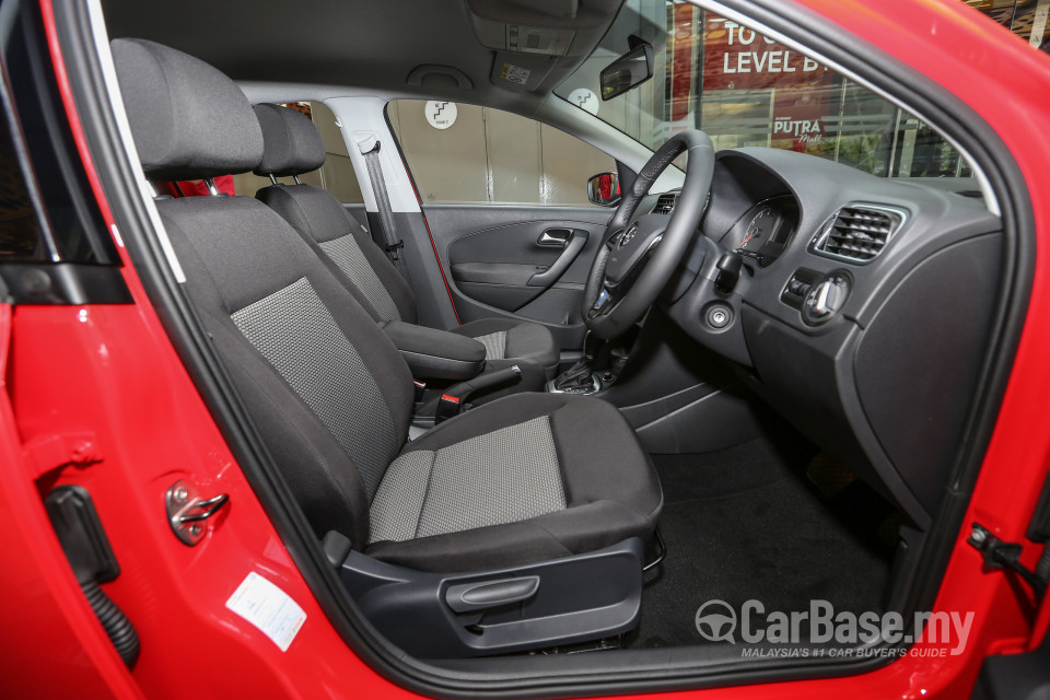Volkswagen Vento Mk5 facelift (2016) Interior