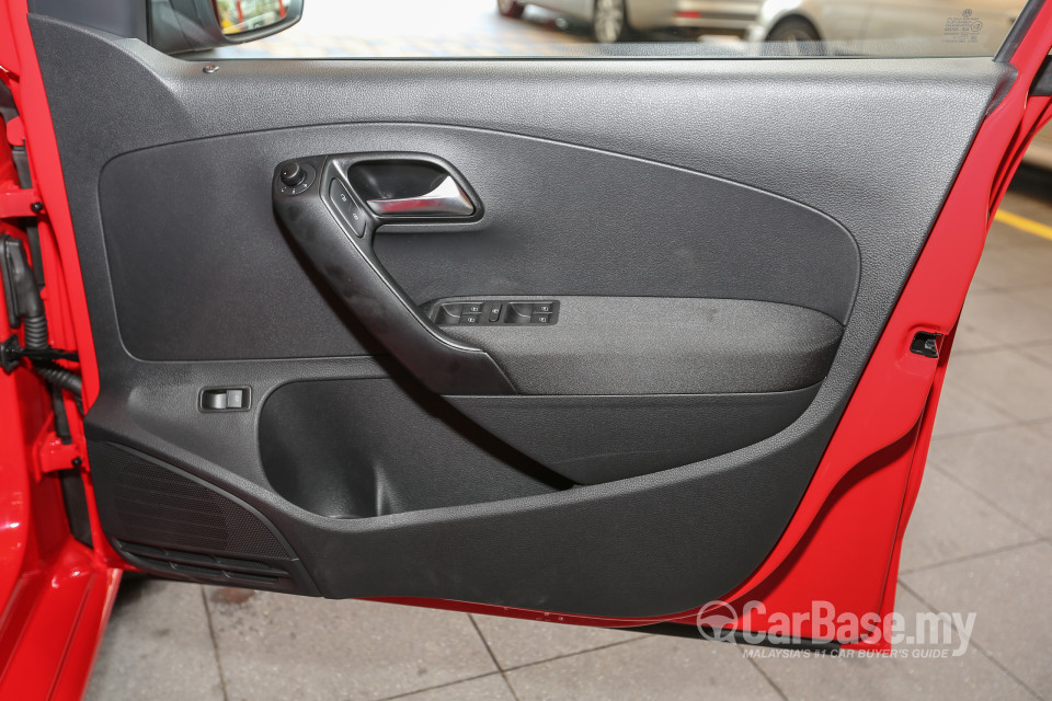 Volkswagen Vento Mk5 facelift (2016) Interior