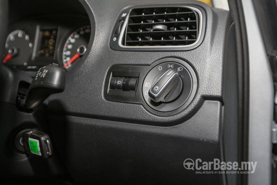 Volkswagen Vento Mk5 facelift (2016) Interior